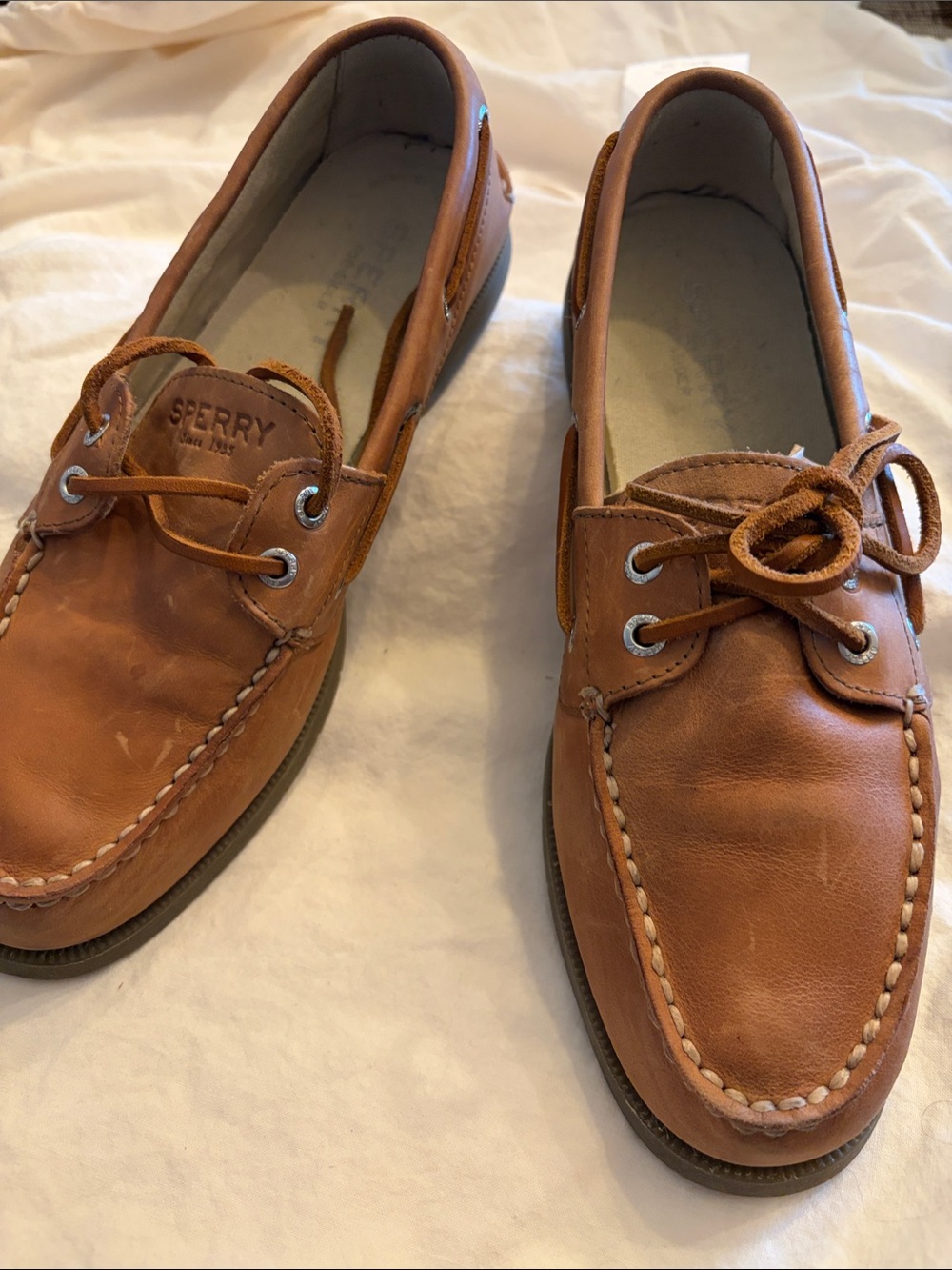 Sperry Women's Tan Leather Classic Boat Shoes